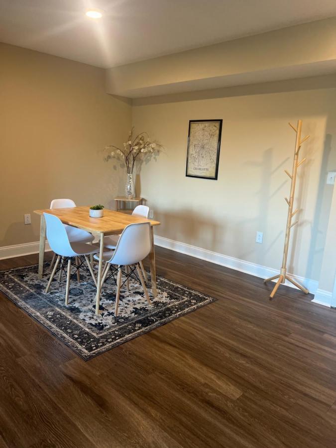 Spacious 2 Bed, 2 Bath Uptown Gem In The Heart Of The City-Parking-Wi-Fi-Balcony Cgv Charlotte Exterior foto